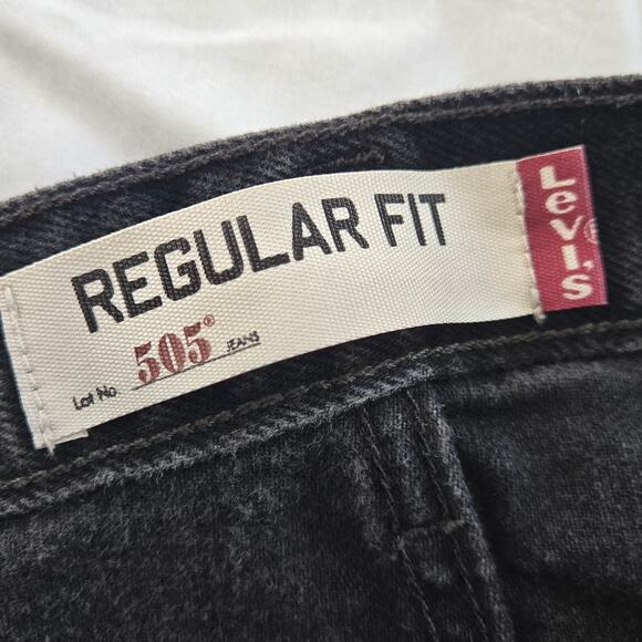 Levi's 505 Jeans Black Straight Leg Regular Fit Mens 40x30 Cotton Zip Fly Y2K - Picture 3 of 10